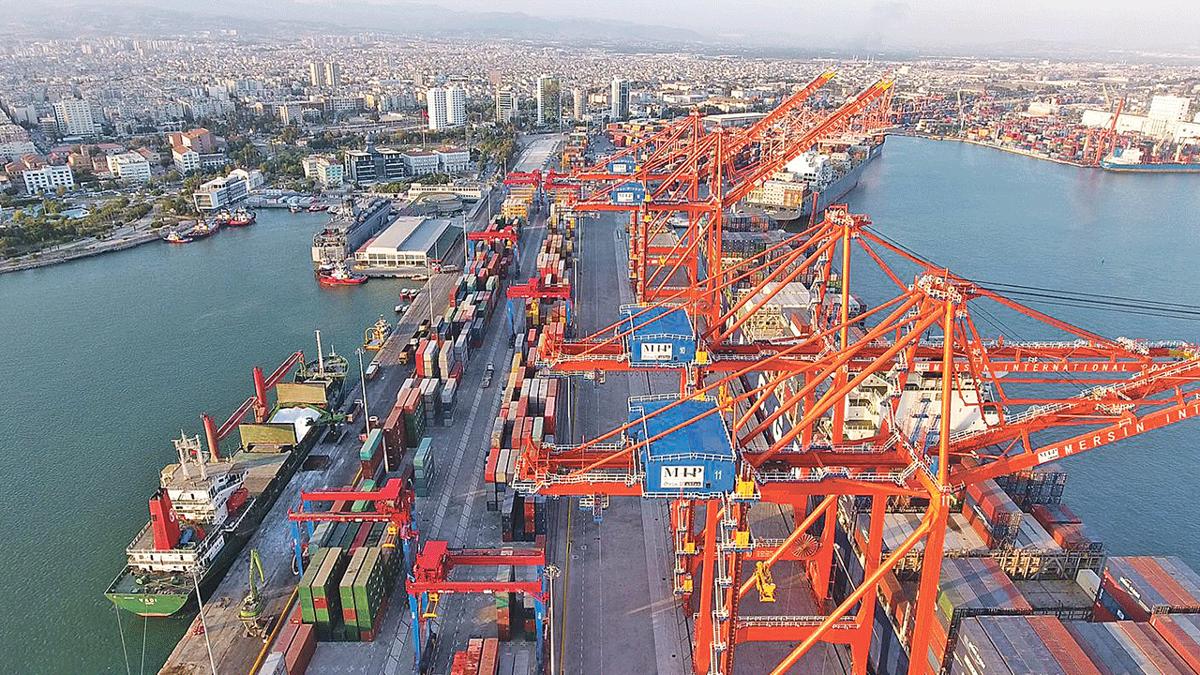 Mersin'de Lojistik Köy Hamlesi: Bölgesel Ticaret ve Taşımacılıkta Yeni Hedef