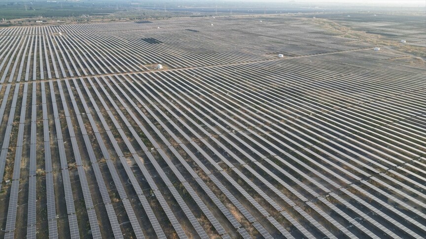 Erzin-2 Güneş Enerjisi Santrali yılın ilk yarısında 75 bin megavatsaat üretim gerçekleştirdi