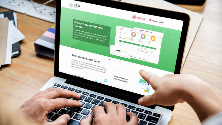 Ticaret Bakanlığının e-ihracat platformuna dijital dönüşüm ödülü