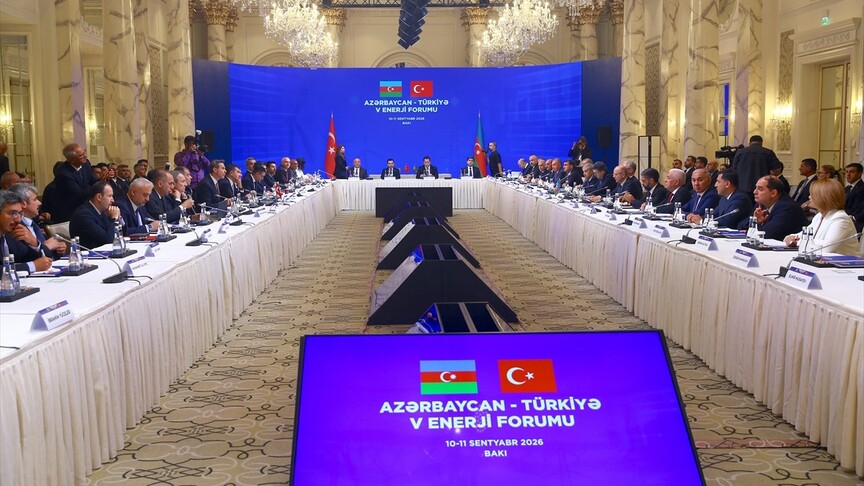 Bakan Bayraktar: Türkiye-Azerbaycan Elektrik Bağlantıları Güçlendiriliyor