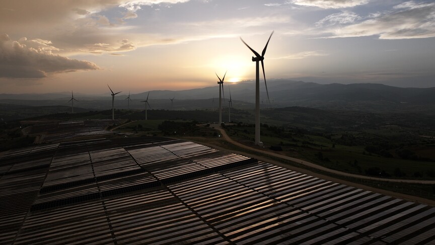 Türkiye'de Güneş ve Rüzgarın Elektrik Üretimindeki Payı 10 Yılda Katlandı