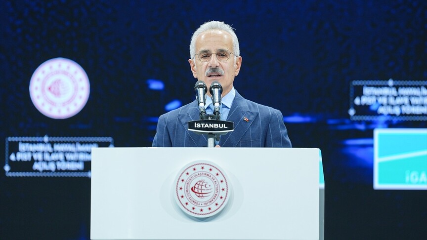 İstanbul Havalimanı'nın 4. Ana Pisti Hizmete Açıldı