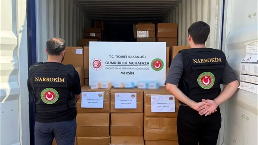 Gümrükler Muhafaza, Mersin'de 1,7 Ton Kaçak Pregabalin Ele Geçirdi
