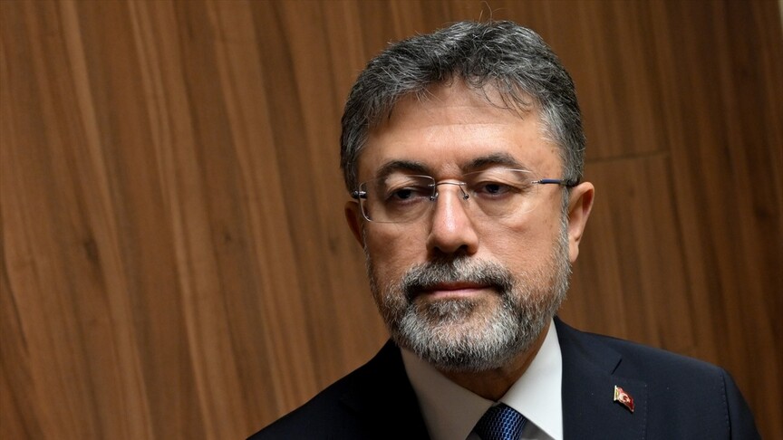 Bakan Yumaklı: Rusya Sınırında Bekleyen Domateslerin Girişi Başladı