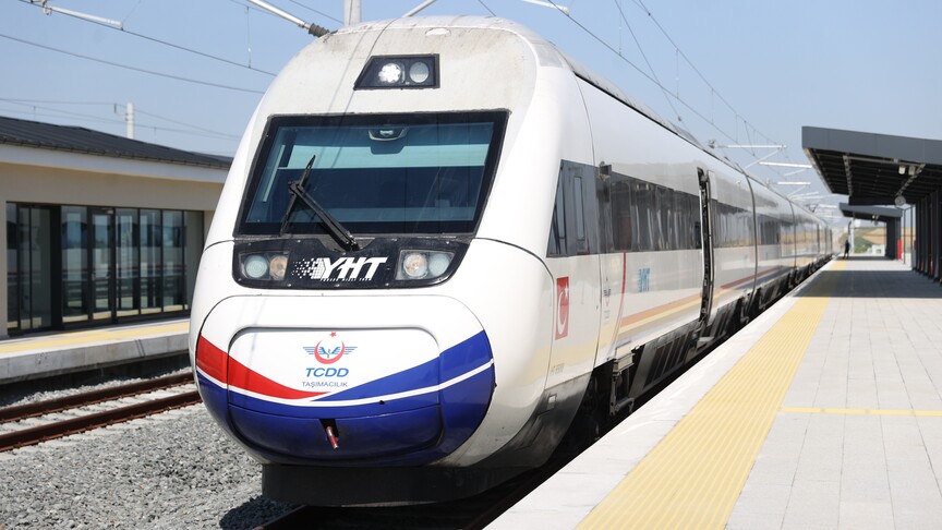 Türkiye'de Demir Yolu Ağı 2028'e Kadar 17 Bin 287 Kilometreye Çıkarılacak