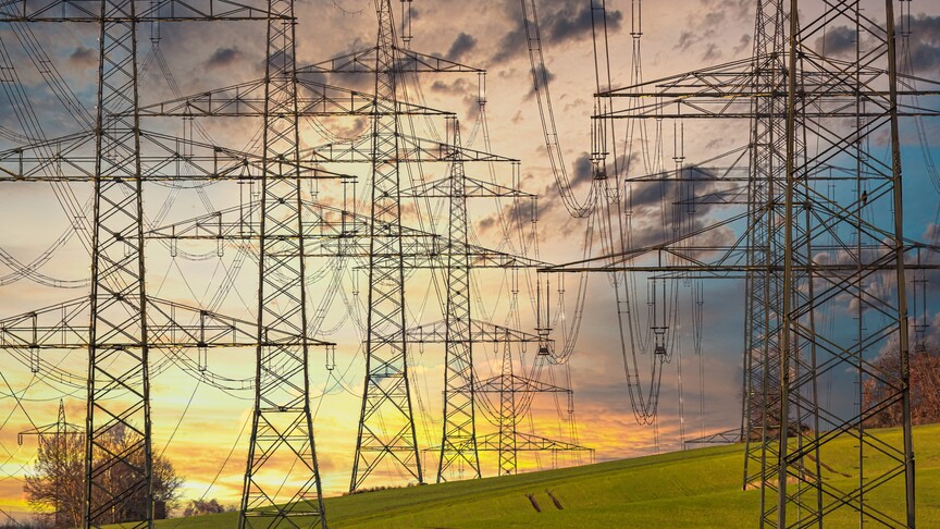 Avrupa'da Elektrik Dağıtım Şebekesi Yatırımlarının 2027'de 48 Milyar Avroya Çıkması Bekleniyor