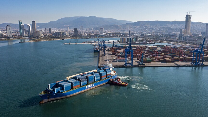 İzmir'in İhracatı Dokuz Ayda Yüzde 7,6 Artışla 11 Milyar Dolara Yaklaştı