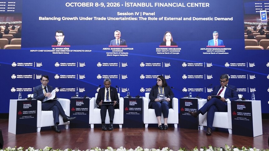 İstanbul Ekonomi Forumu'nda Ticaret Belirsizlikleri Masada: Hürmüz'ün Kapanması İthalat Maliyetlerini Artırdı